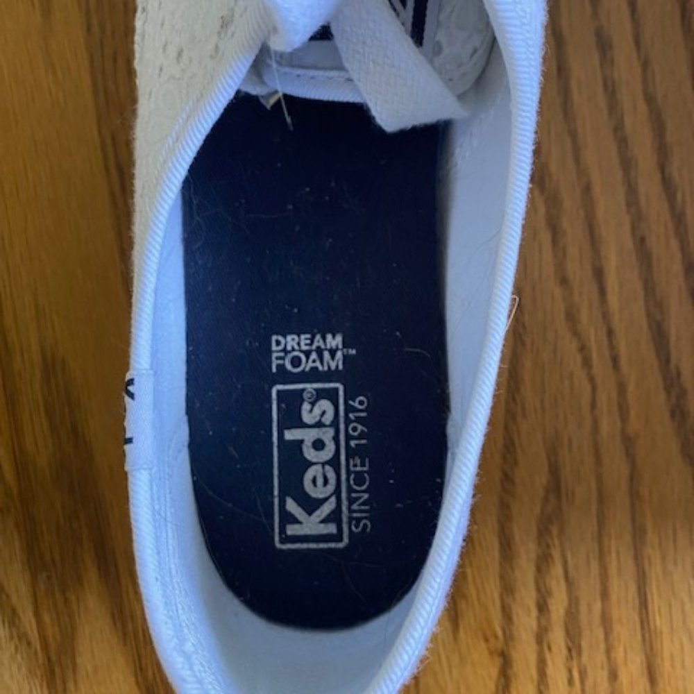 Keds women's eyelet triple sole shoes - Picture 9 of 16
